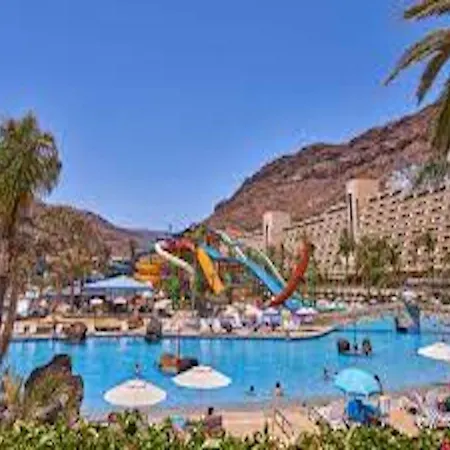First Line Beach Apartment Mogan